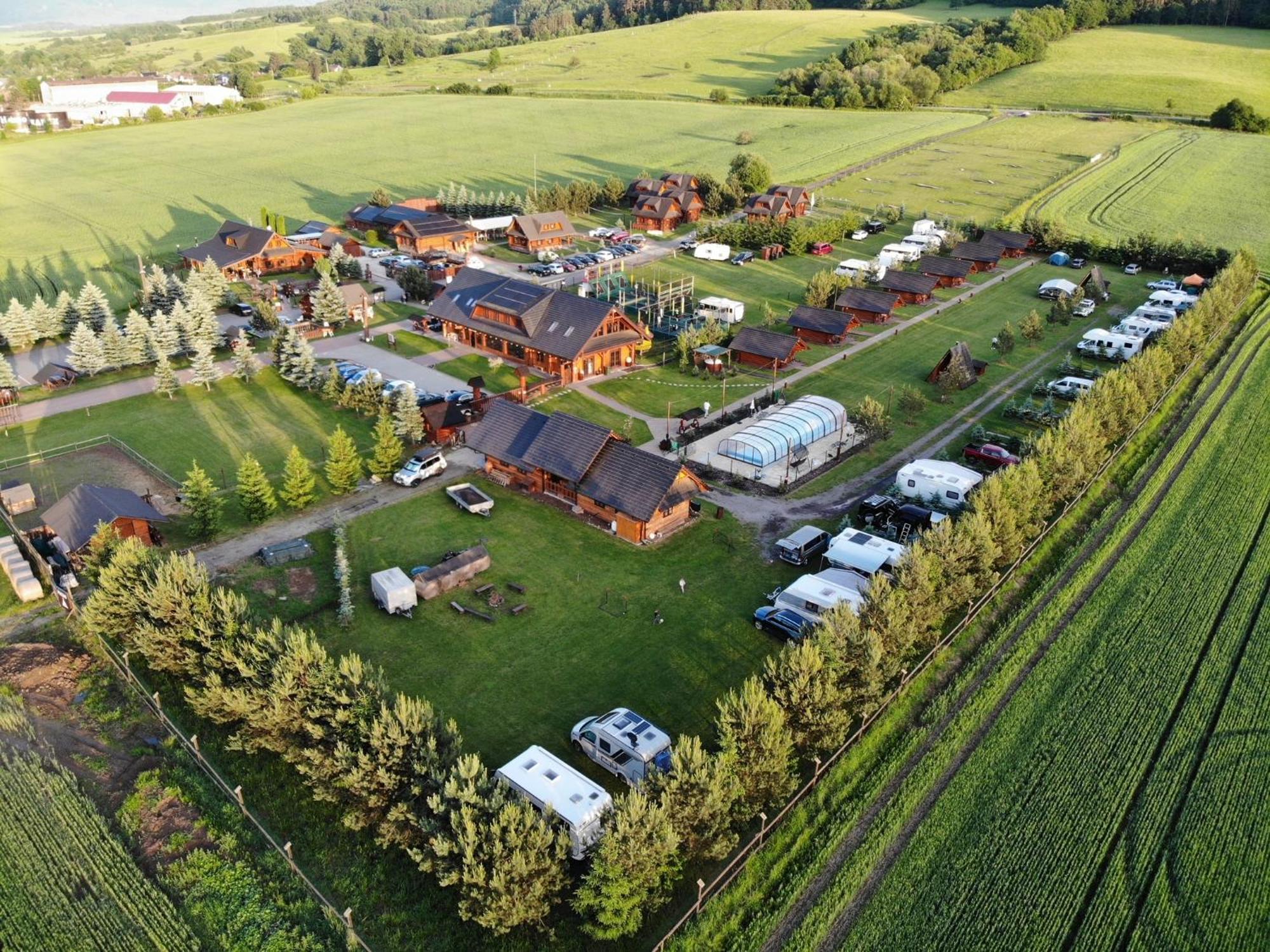 Ubytovanie Koliba Pacho - Zrub Zuzka Prievidza Exterior photo